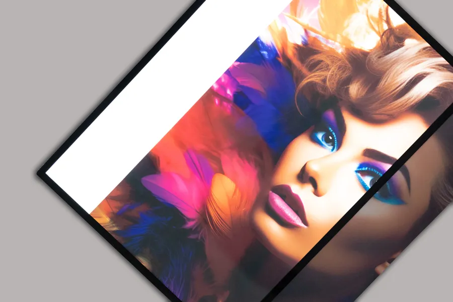 brilliant image in slim lgp crystal display frame
